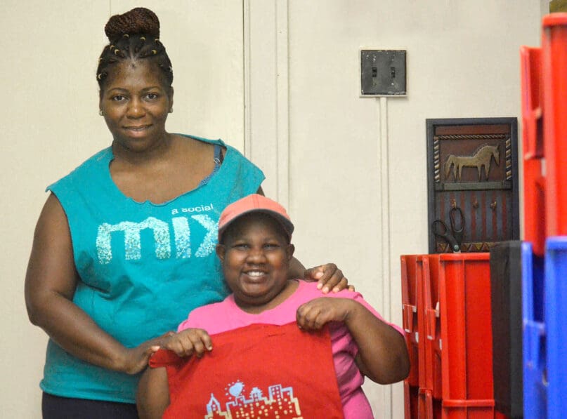 Tisa French King with Daseana Almond