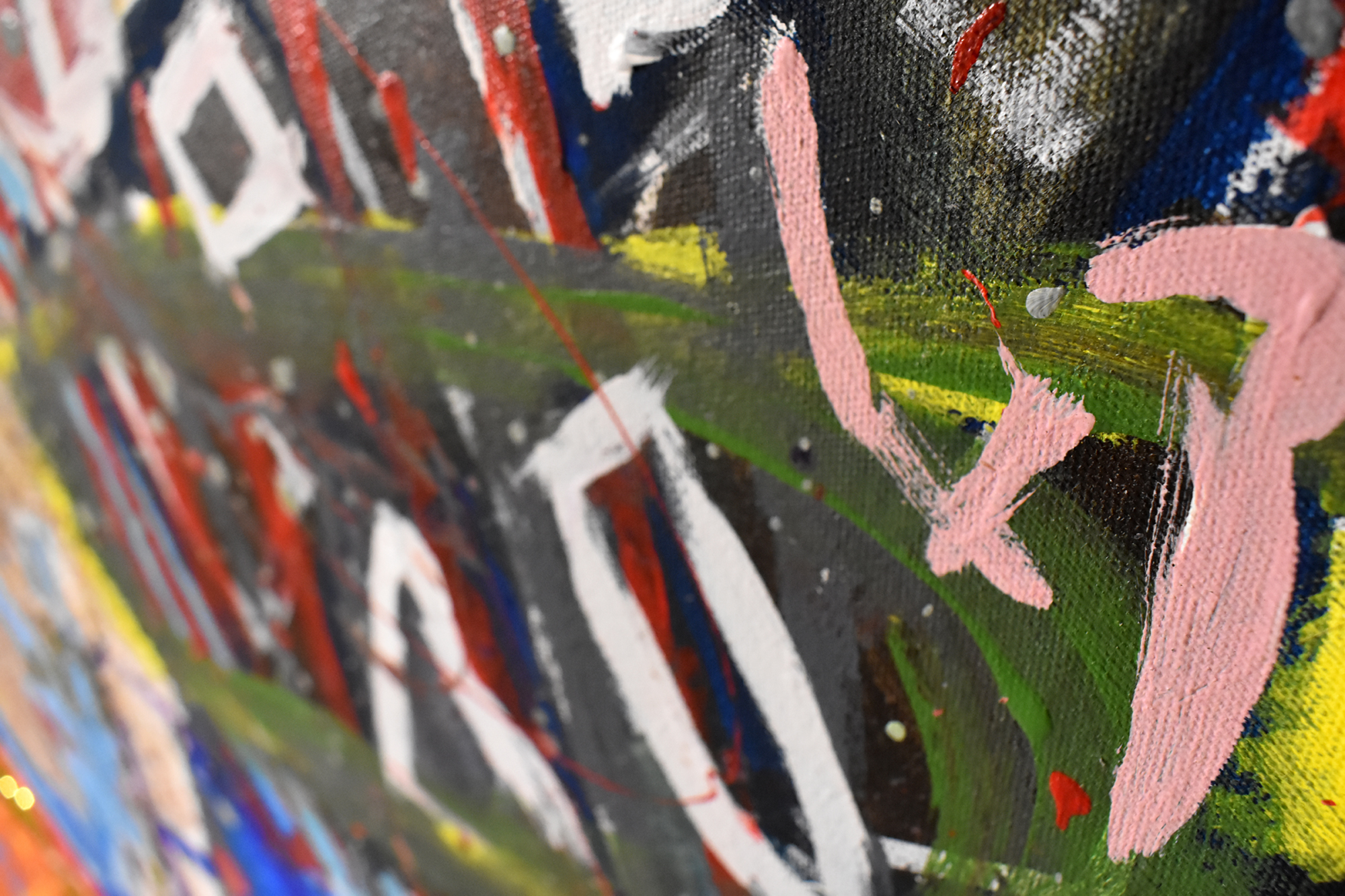 Alex Torres Supreme detail 01
