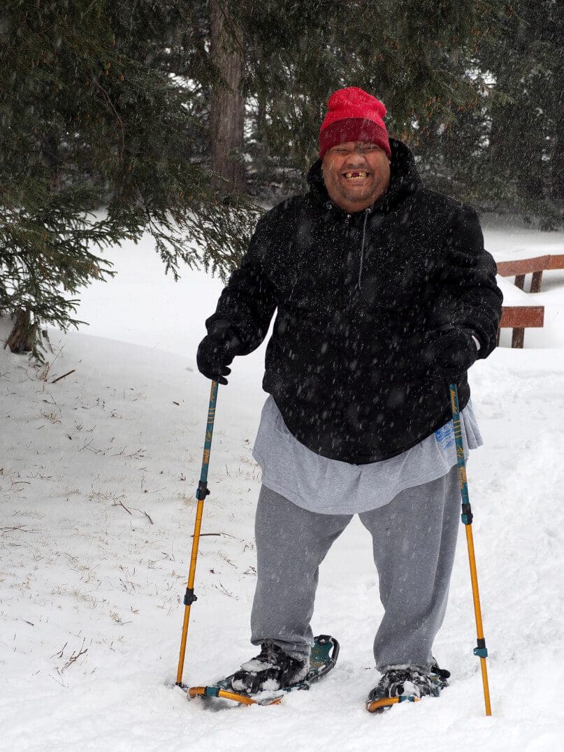 Cross-country skiing with Alex Feliciano at The Lodge