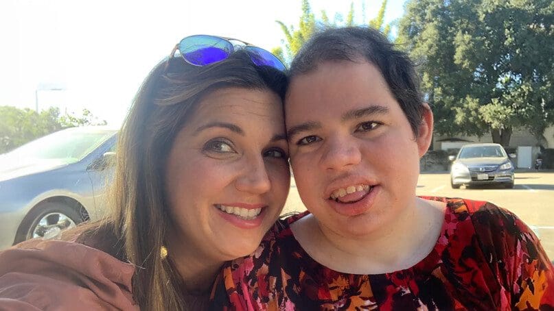 The Natalie Project, Sisters Julie and Natalie