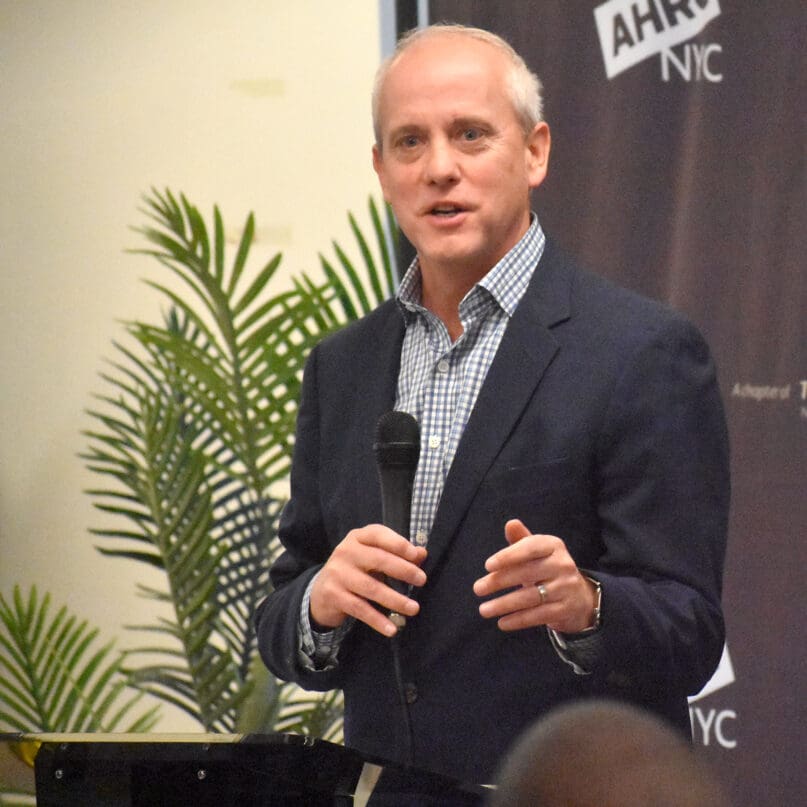 AT&T Northeast President, John Emra, commends Advance & Earn program participants for their accomplishments